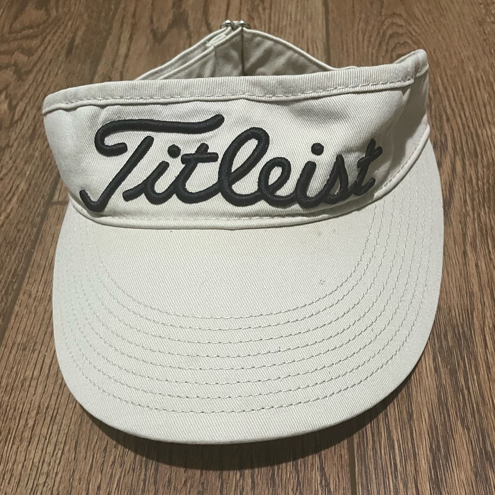 Titleist Beige Golf Visor